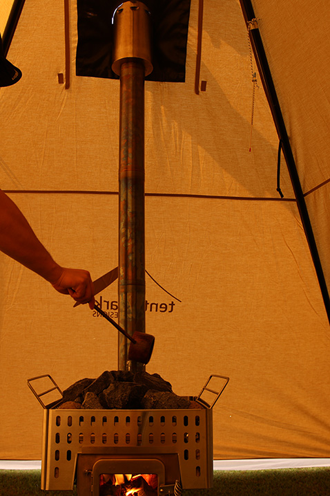 Wood stove outside air Sauna stove L｜TAKIBI｜PRODUCTS｜tent